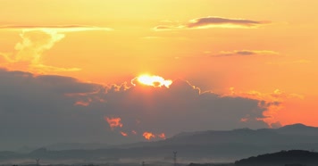 4K实拍海南七仙岭日出云雾缭绕