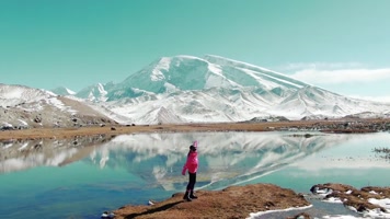 4k雪山美女湖水