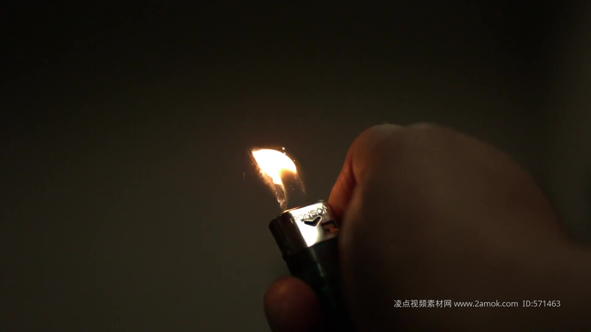 壁纸 火焰，手，打火机 2560x1440 QHD 高清壁纸, 图片, 照片