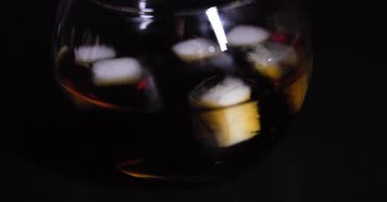 洋酒调酒吧鸡尾酒高速合集 4k升格实拍