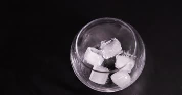 洋酒调酒吧鸡尾酒高速合集 4k升格实拍