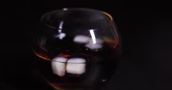 洋酒调酒吧鸡尾酒高速合集4k升格实拍