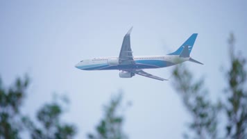 厦门高崎机场航空公司飞机起飞特写镜头