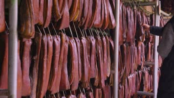 4K实拍美食腊肉香肠