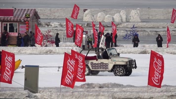 哈尔滨冰雪嘉年华全民冰上运动 哈尔滨冰雪嘉年华全民冰上运动