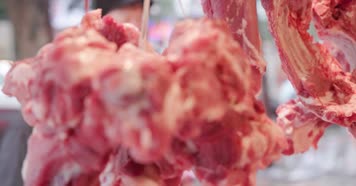 逛市场买卖猪肉摊位新鲜菜篮子  4k实拍