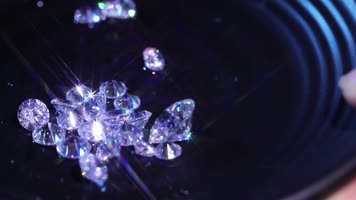 盘子里的钻石 盘子里的钻石