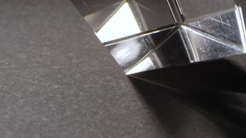 棱镜反射玻璃光线变化