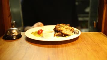 摇滚风格餐厅 实拍