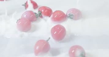 水果撞奶鲜奶纯牛奶健康诱人醇香 4k高速