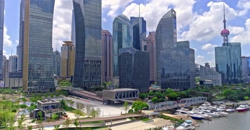 4k航拍上海陆家嘴东方明珠外滩上海地标