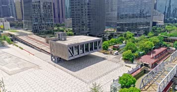 4k航拍上海陆家嘴东方明珠外滩上海地标