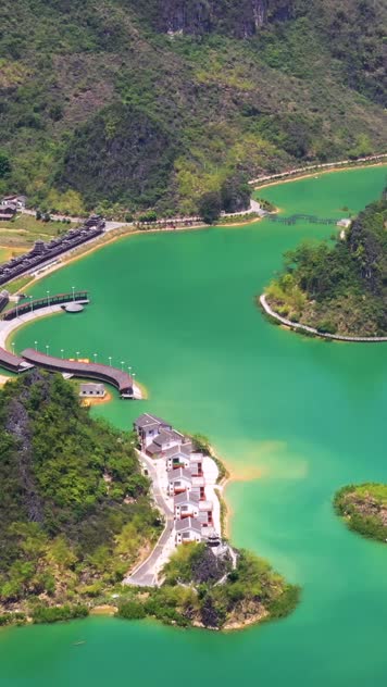 高清航拍浩坤湖 (14)