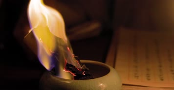 蜡烛钢笔近现代写信通讯 烧毁书信机密文件