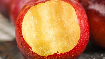 黑布林视频  黑布林 黑李子