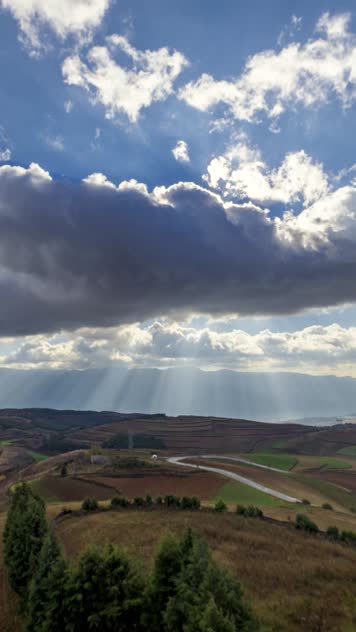 竖屏延时航拍遇见东川红土地