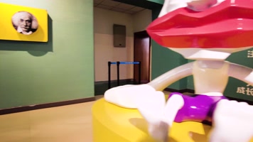 游客体验科技馆 游客体验科技馆