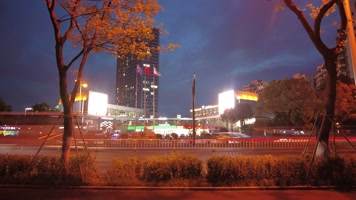 城市广场夜景车流延时摄影