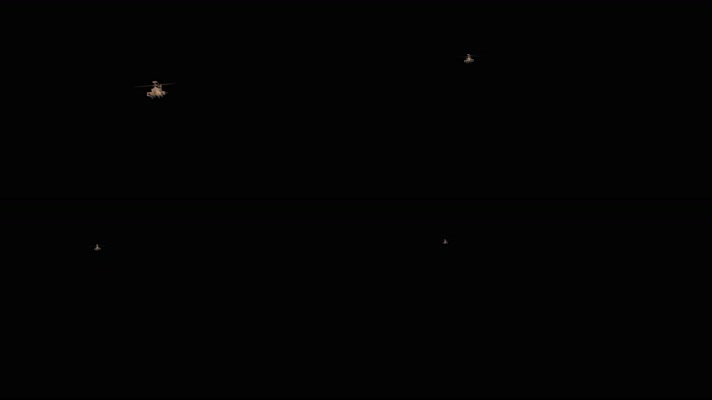 直升飞机穿过  遥控飞机 战斗机 黑色通道 