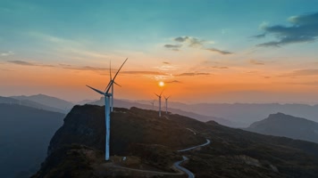 风力发电场夕阳日落航拍