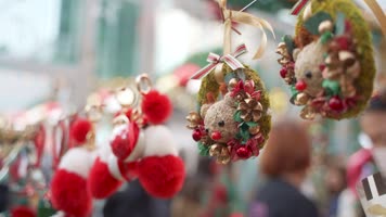 圣诞树小商品店铺