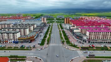 航拍青海海北州门源县城油菜花4K御3