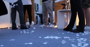 求婚 表白 钻戒 爱情浪漫布置