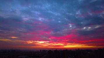 城市傍晚火烧云延时摄影9