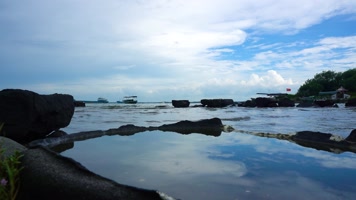 碧海蓝天白云倒影自然风光