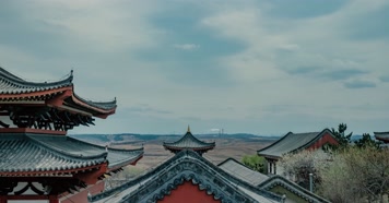 抚顺中华寺向外望 抚顺中华寺向外望