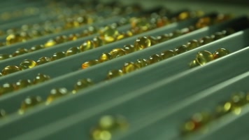 鱼肝油镜头 鱼肝油镜头