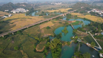 4K航拍广西农田江水动车桥H