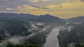 4K延时航拍湖南郴州小东江朝霞晨雾