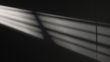 照在墙上的阳光