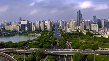 4K延时航拍南宁民族大道会展中心