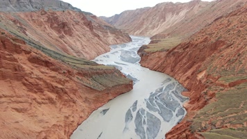 安集海大峡谷航拍集锦1