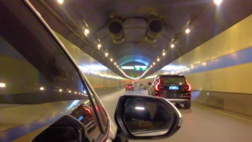汽车在隧道里行驶视频素材44