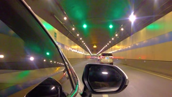 汽车在隧道里行驶视频素材90