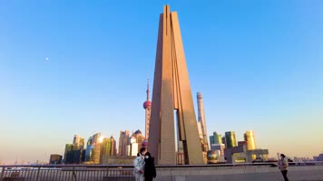 上海外滩上海市人民英雄纪念塔风景视频素材4