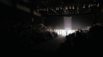 服装发布会谢幕