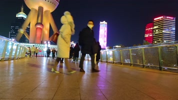 上海市闹市街头夜晚人流延时摄影