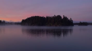 湖面傍晚夕阳薄雾唯美延时
