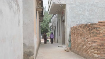 4kl1广东雷州走路多角度拍摄