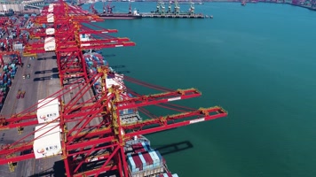 山东日照港航拍海港 港口码头