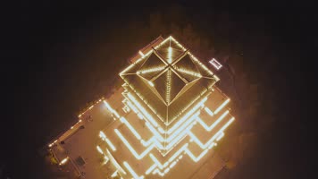 佛山展旗楼岭南网红汤屋夜景灯光航拍4K视频