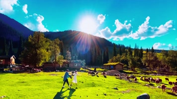 4k蓝天白云大海美女高清视频