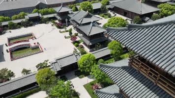 航拍庄严佛教寺庙宝山寺建筑