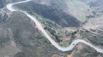 贵州乌蒙大草原万亩杜鹃花盛开