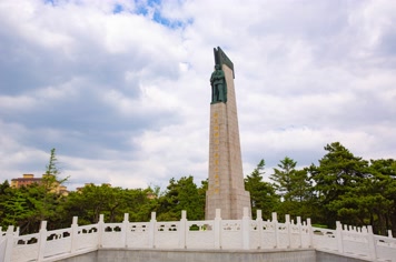 抗美援朝烈士陵园纪念碑日间延时