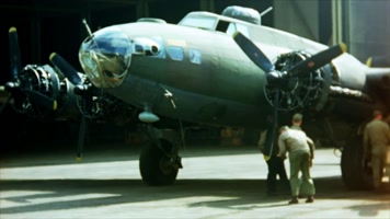 第二次世界大战飞行堡垒地勤人员维修保养 第二次世界大战飞行堡垒地勤人员维修保养